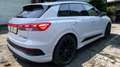 Audi Q4 e-tron Q4 50 e-tron quattro 220kW / S line Matrix LED Wärmepumpe Garantie 87% Akku Weiß - thumbnail 1