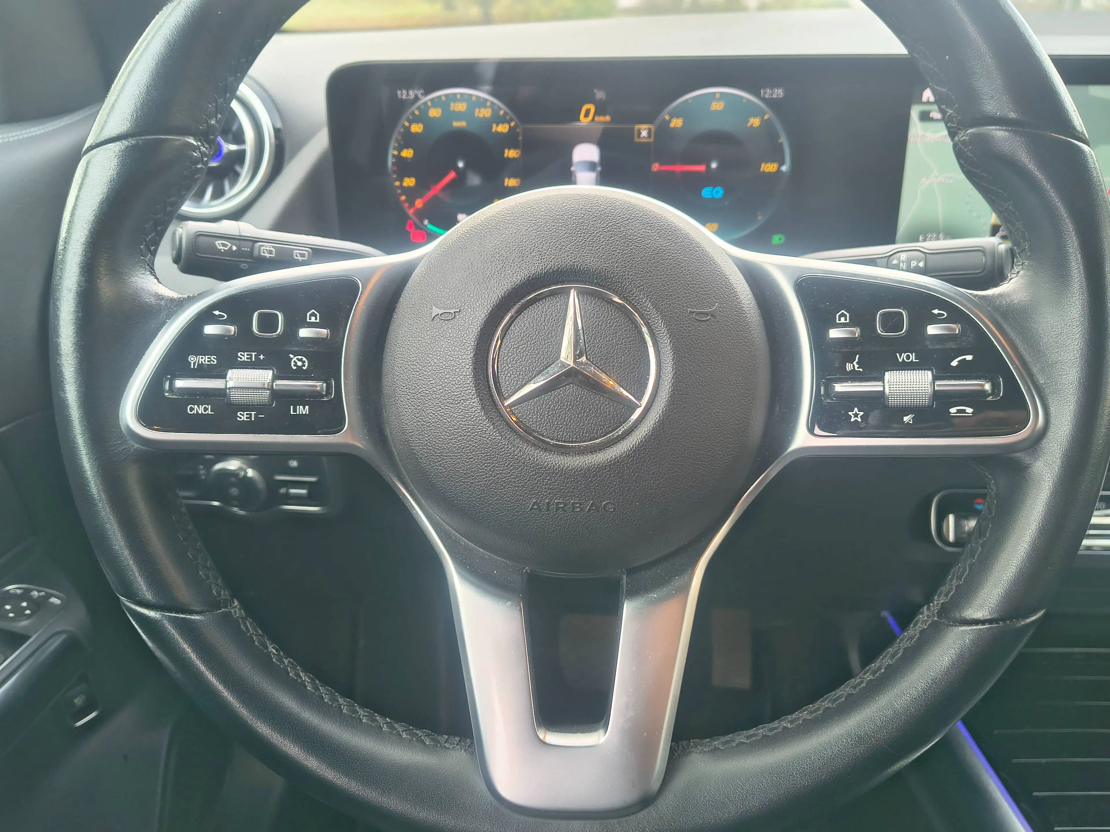 Mercedes-Benz EQA 250 EQA 250 (243.701) — photo 12