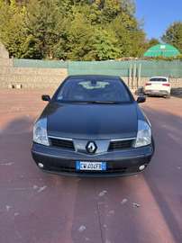 2.2 dci Privilege Luxe