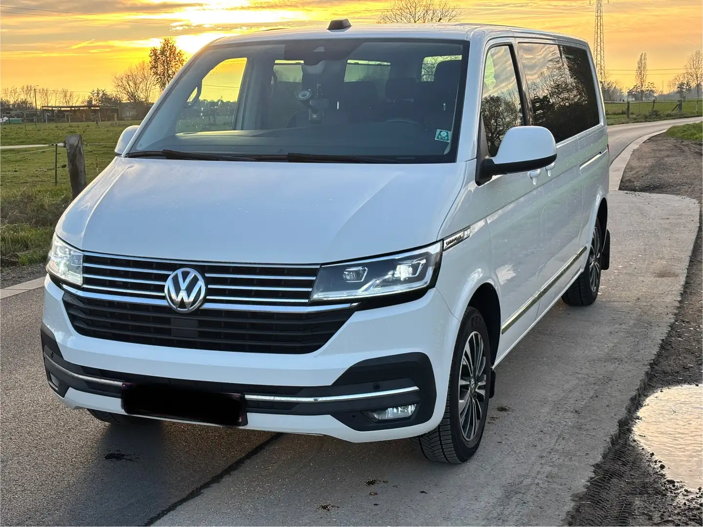 Volkswagen T6.1 Caravelle DSG Lang Comfortline - 2
