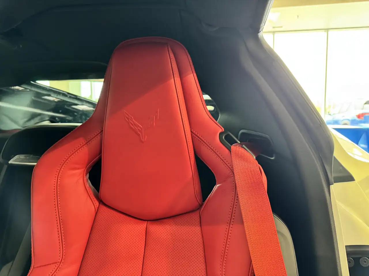 Chevrolet Corvette снимка Chevrolet Corvette
