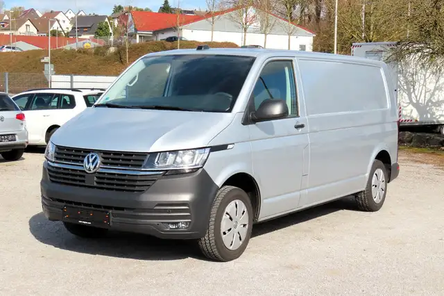 Volkswagen T6 Transporter T6.1 Lang Navi Klima Standheiz Sitzheiz 2-Sitze