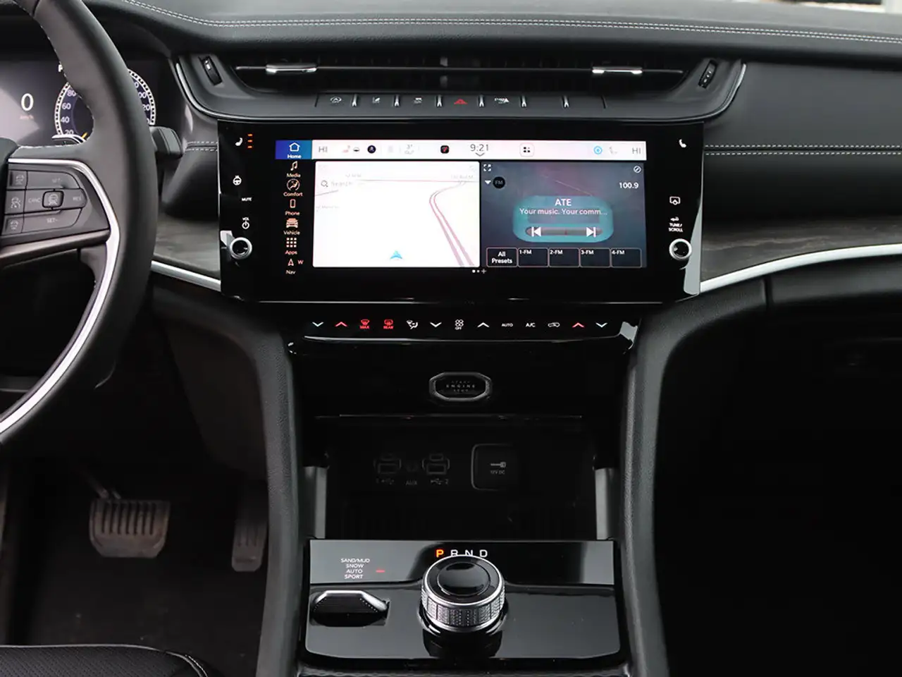 Jeep Grand Cherokee снимка Jeep Grand Cherokee