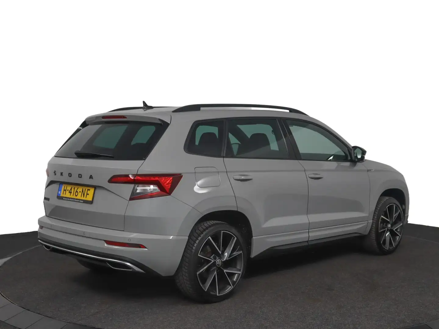 Skoda Karoq 1.5 TSI ACT Sportline Business|Automaat|LED|CANTON Grijs - 2