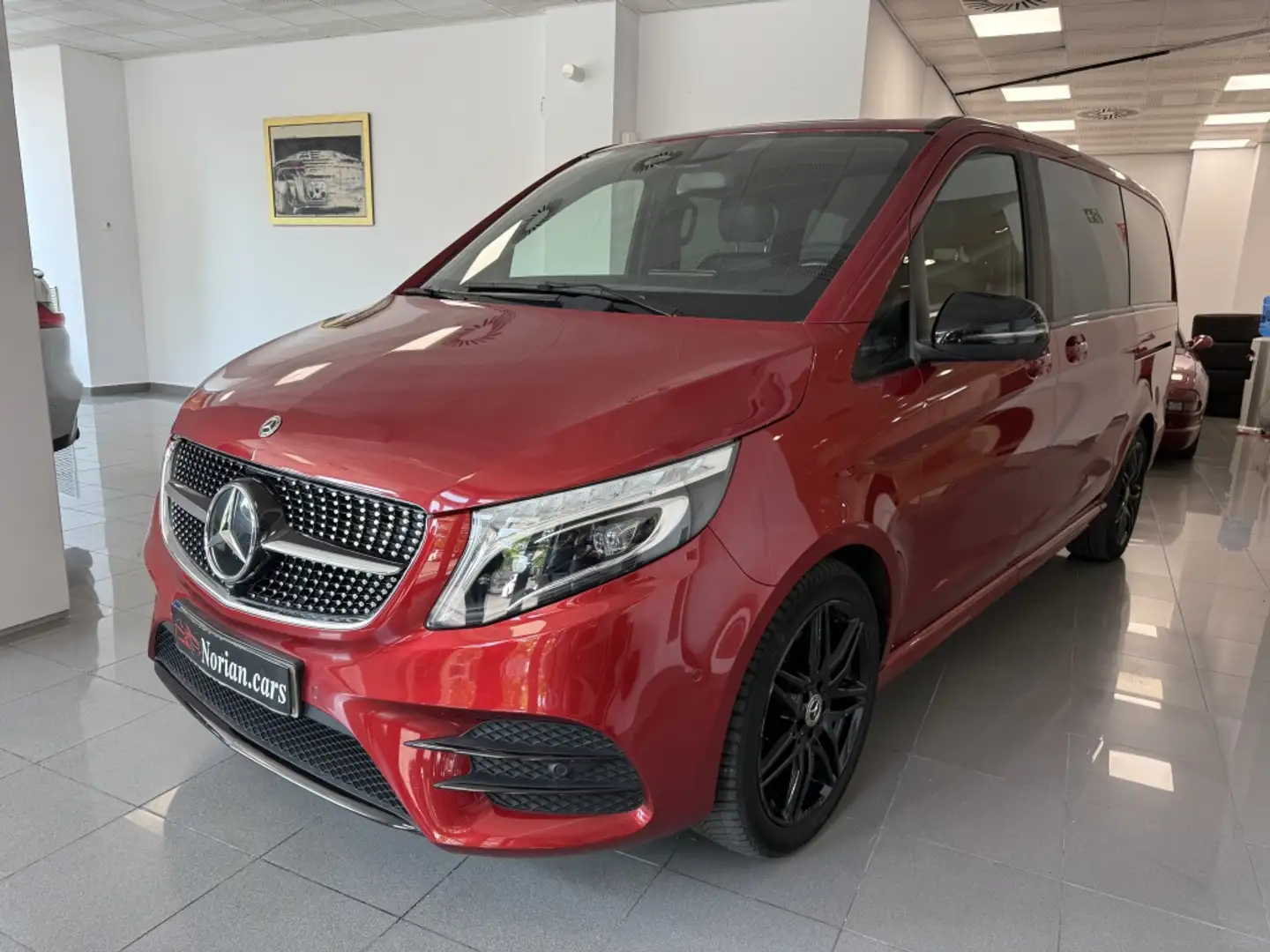 Mercedes-Benz V 300d Largo Burdeos - 2