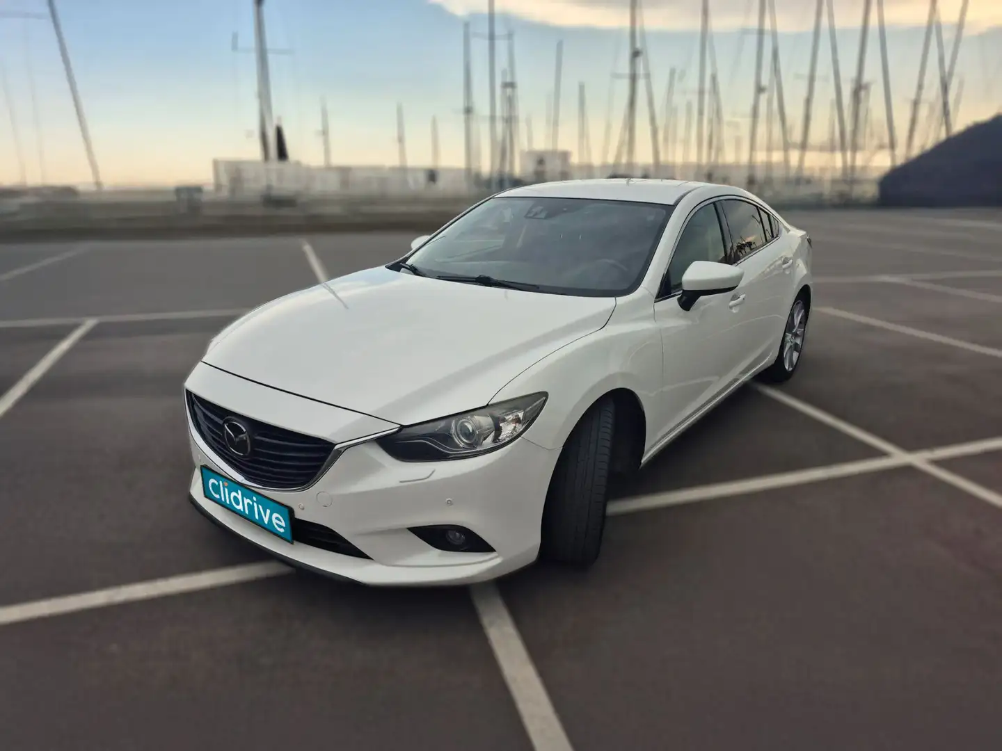 Mazda 6 2.2 DE 175cv AT Luxury + Pack Travel Blanco - 2