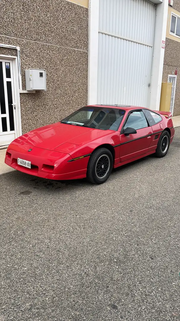 Pontiac Fiero Roşu - 2