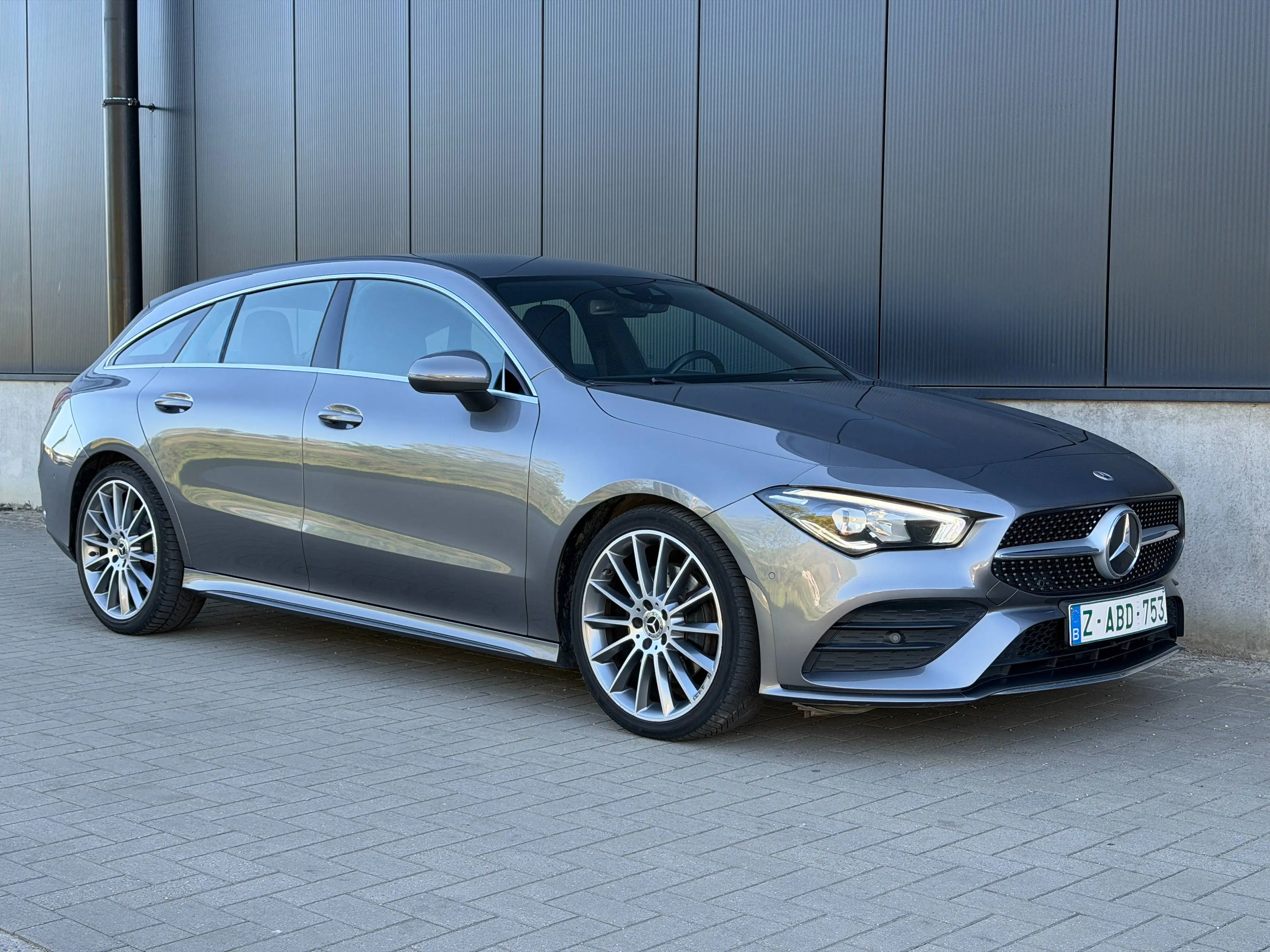 Mercedes-Benz CLA 200 CLA 200 AMG Line — photo 9