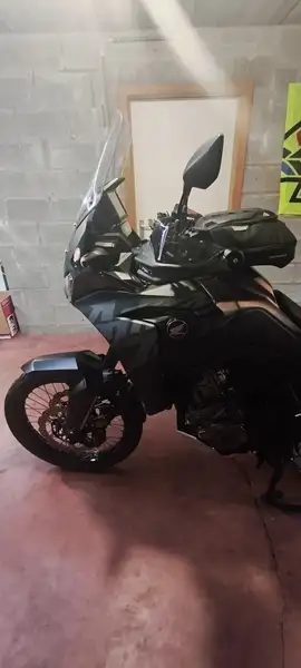 Honda CRF 1100 - foto 4