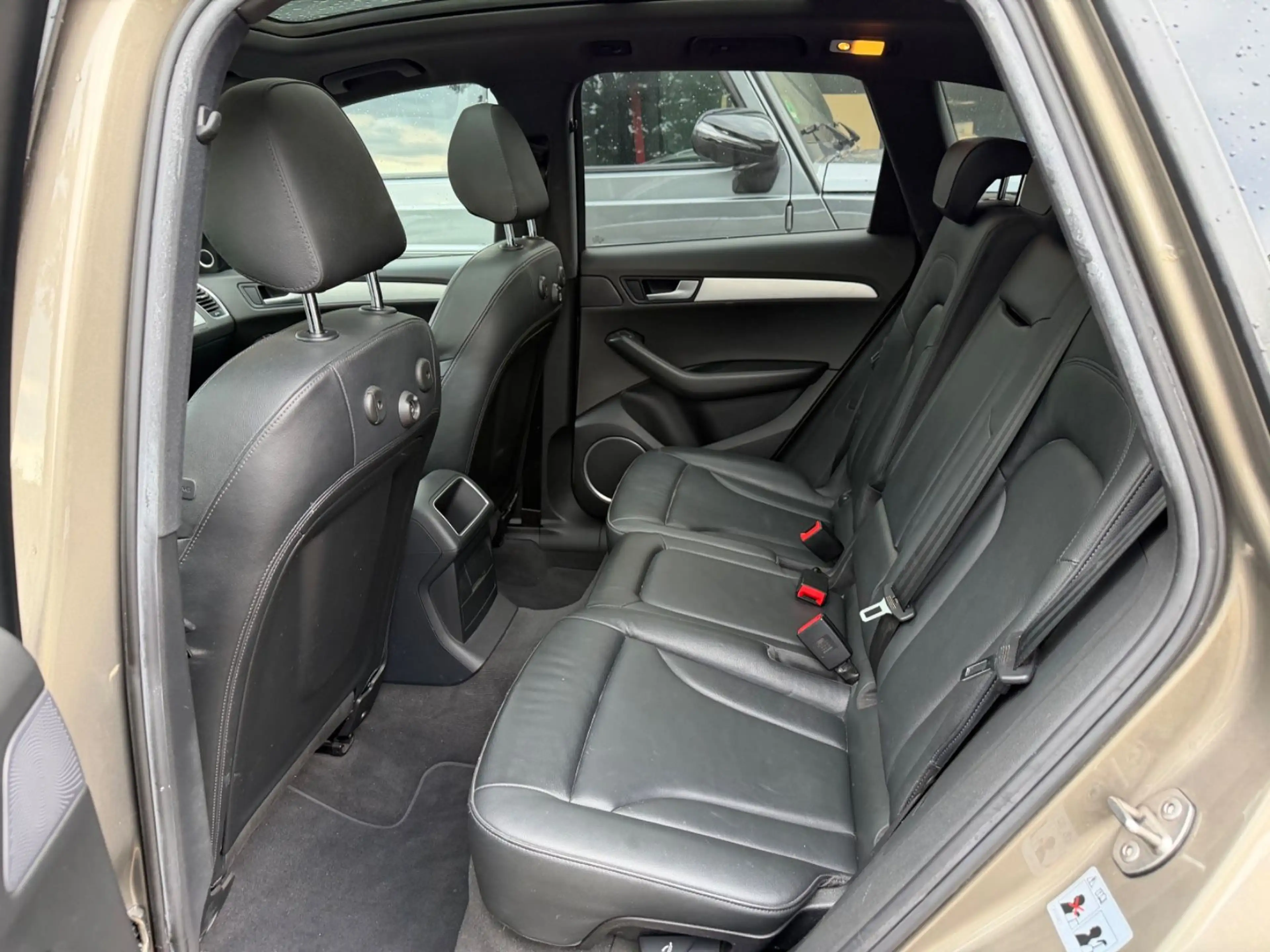 Audi Q5 2.0 TFSI 155 kW quattro — photo 4