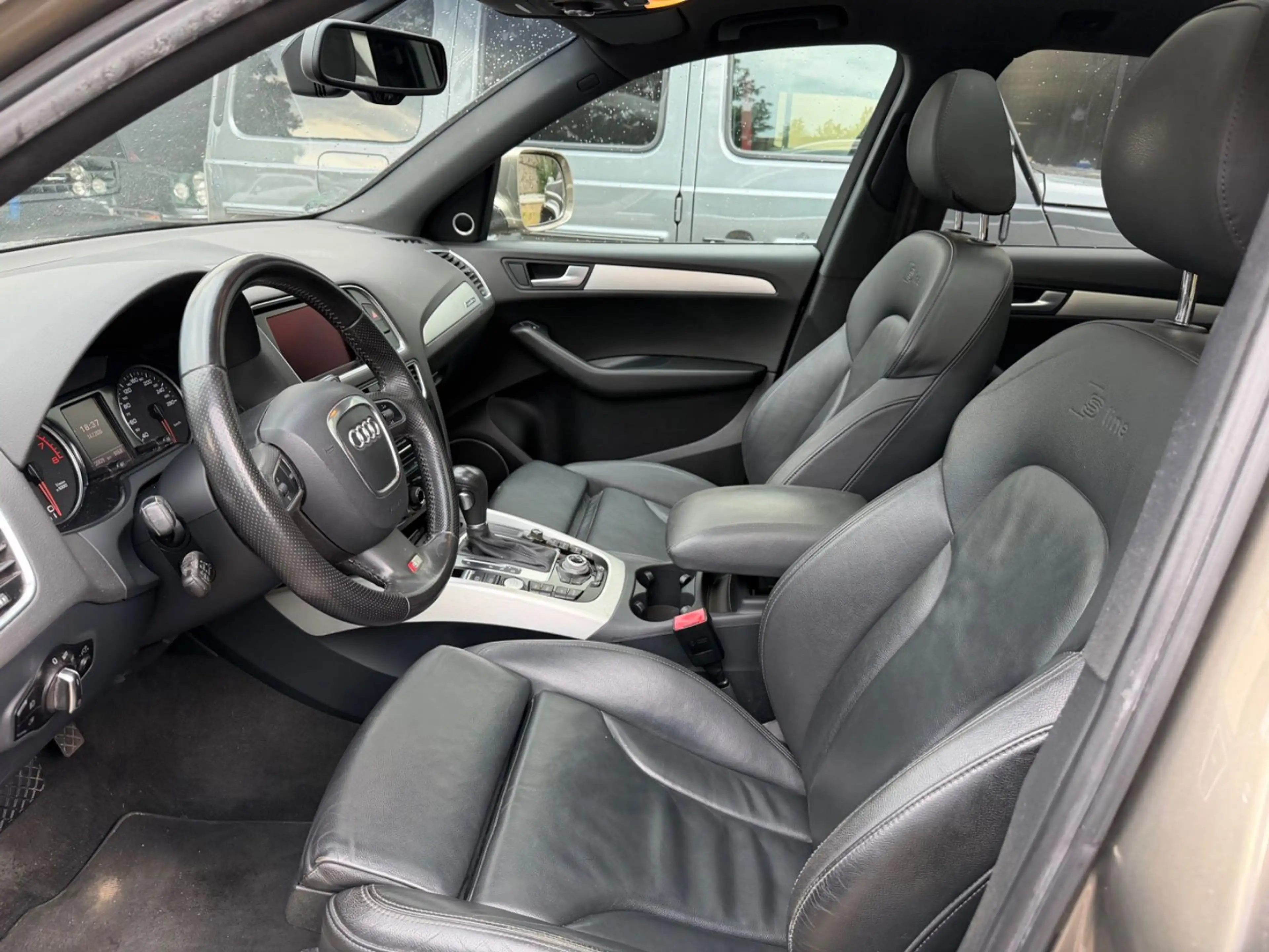 Audi Q5 2.0 TFSI 155 kW quattro — photo 5
