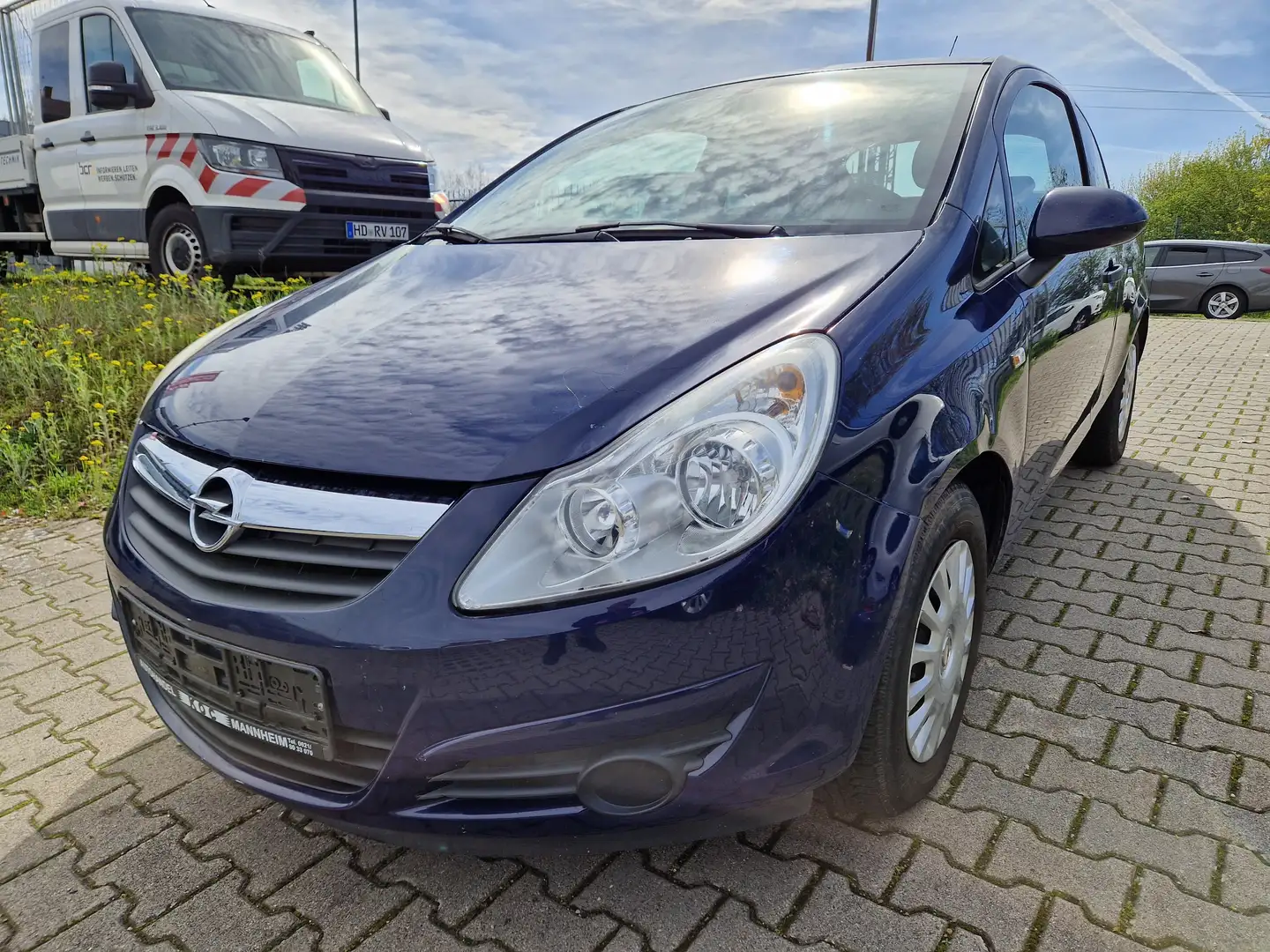 Opel Corsa Selection "110 Jahre" Blau - 1