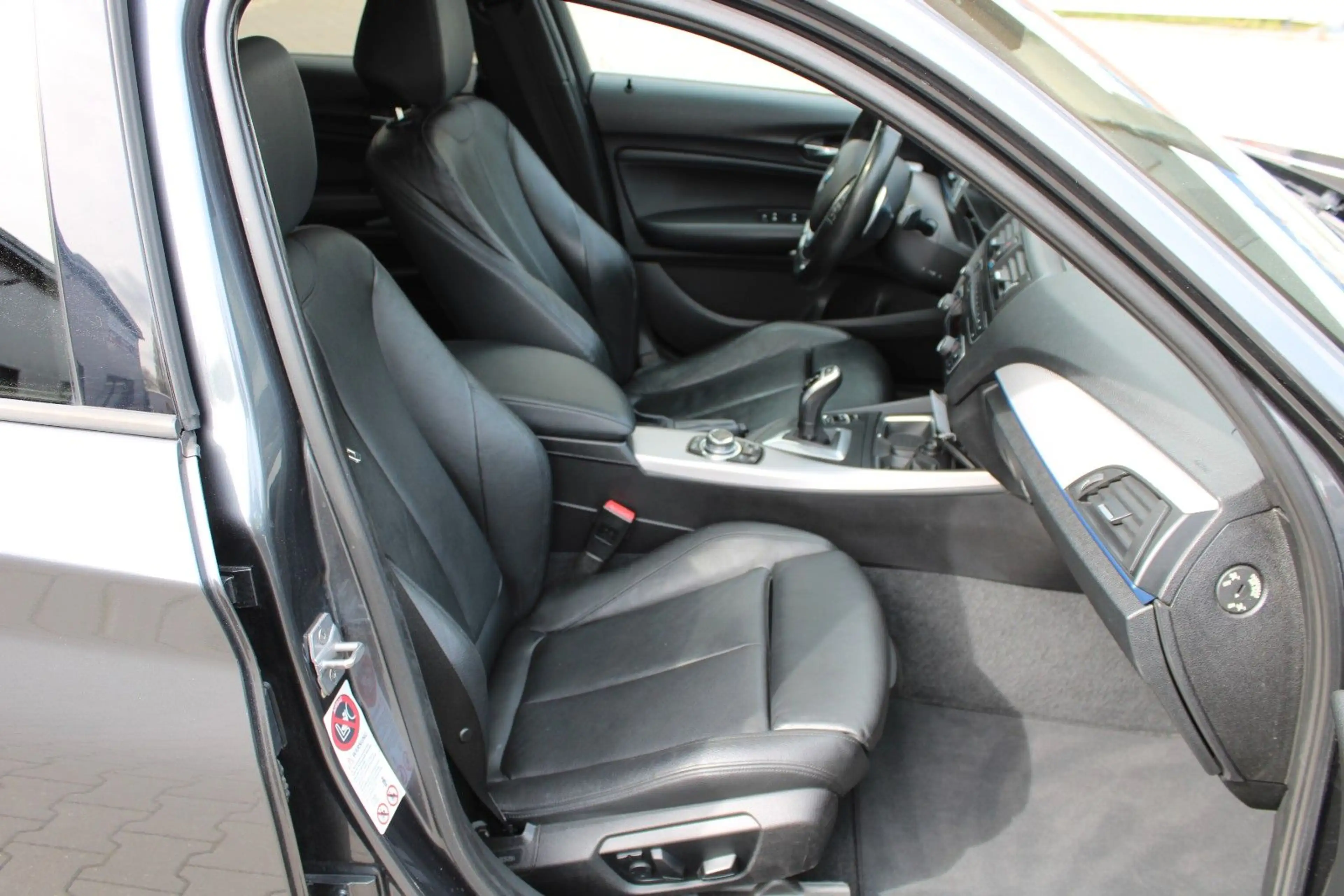 BMW 135 i xDrive Sport-Aut. — photo 8