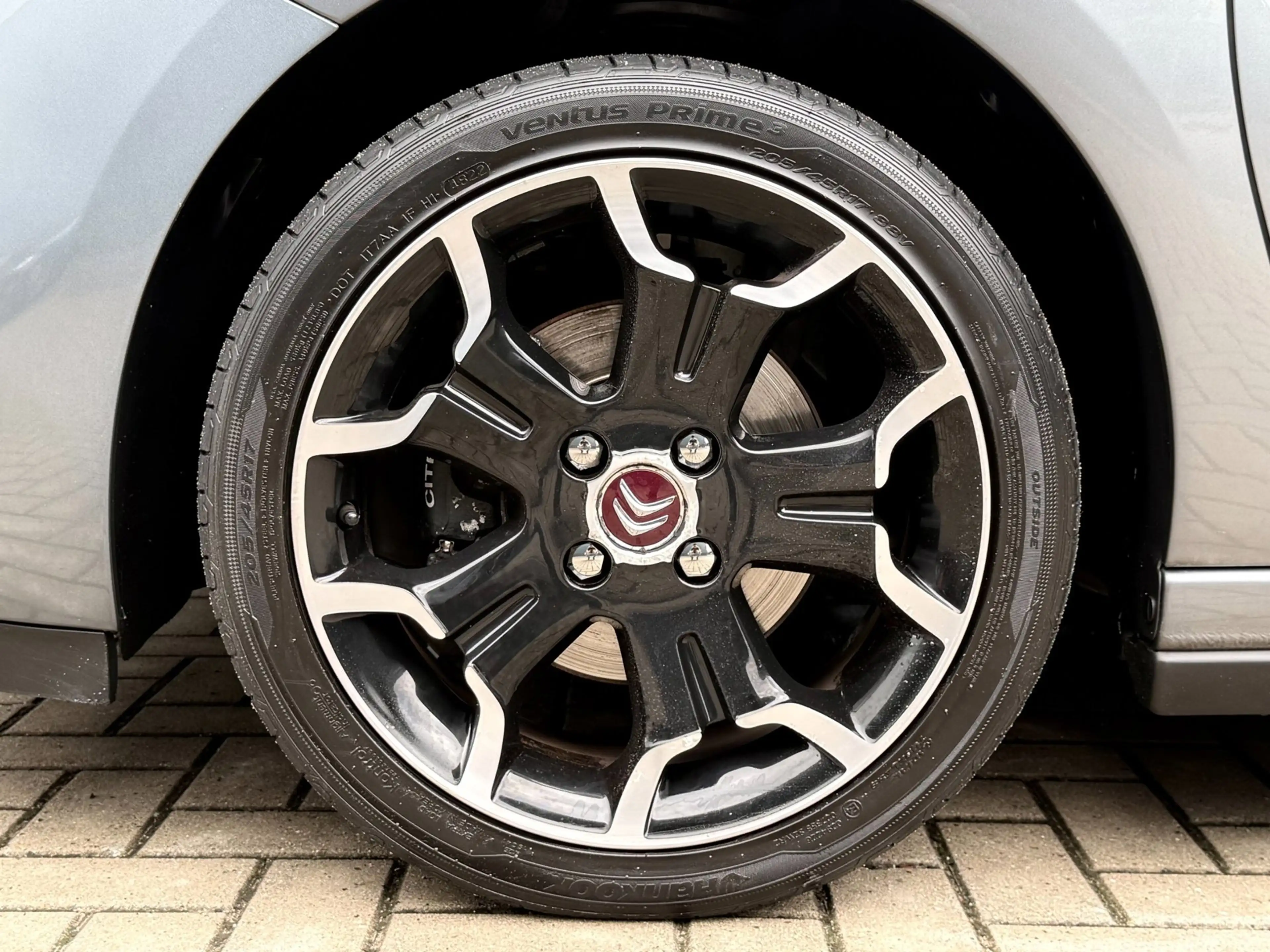 Citroen DS3 1.6 So Chic — photo 9