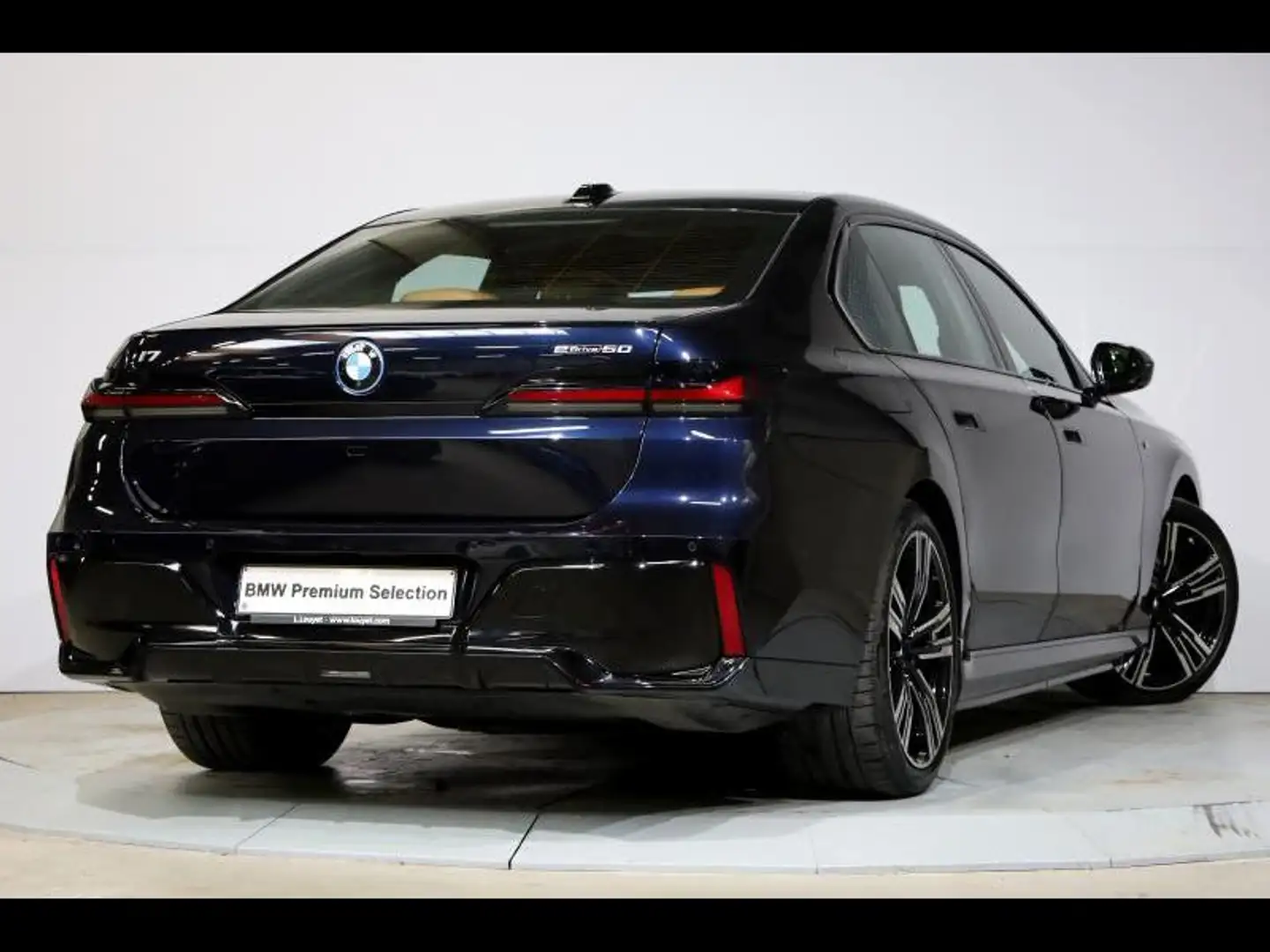 BMW i7 eDrive50 Kit M Sport Noir - 2