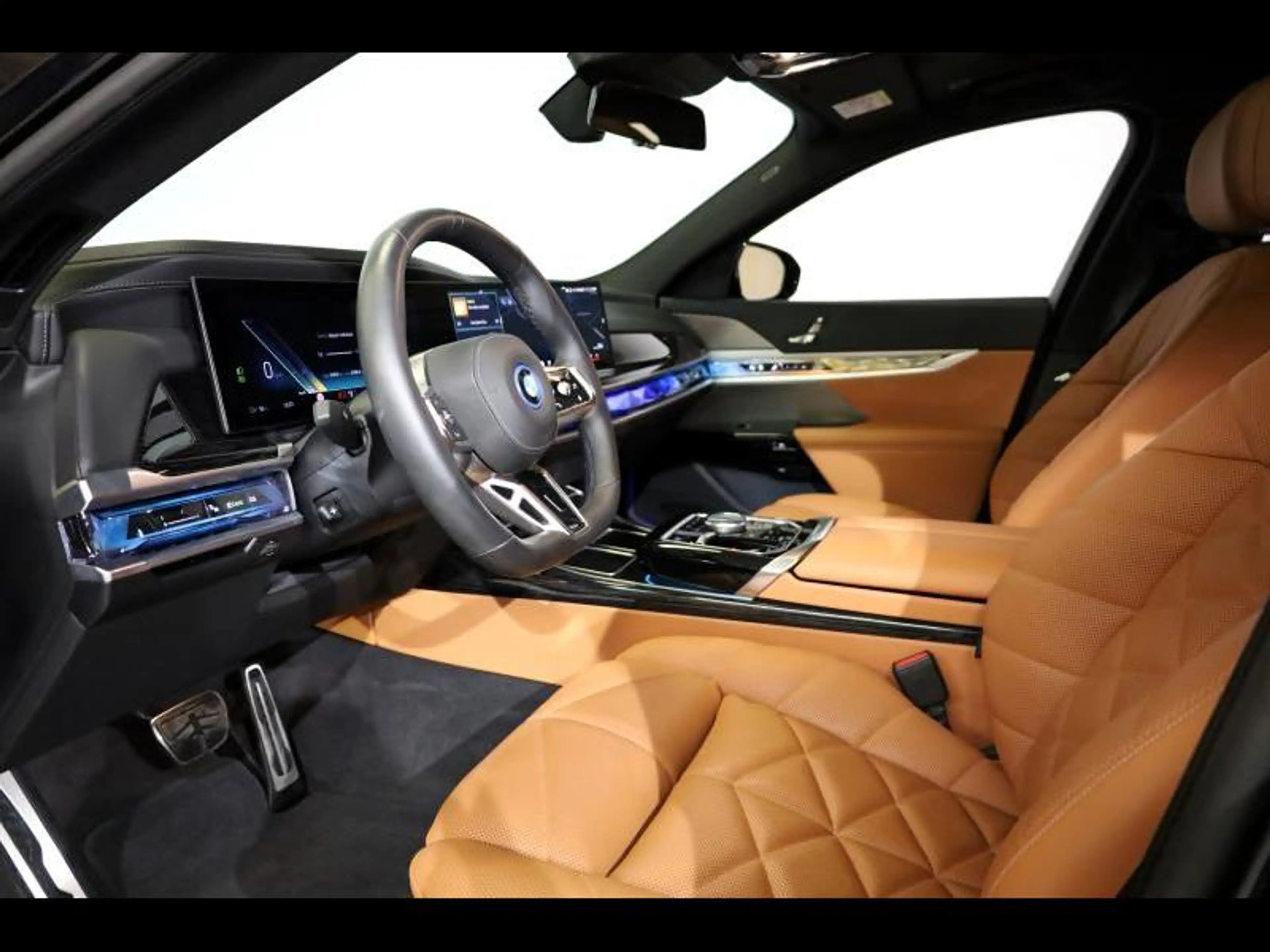 BMW i7 eDrive50 Kit M Sport — photo 5