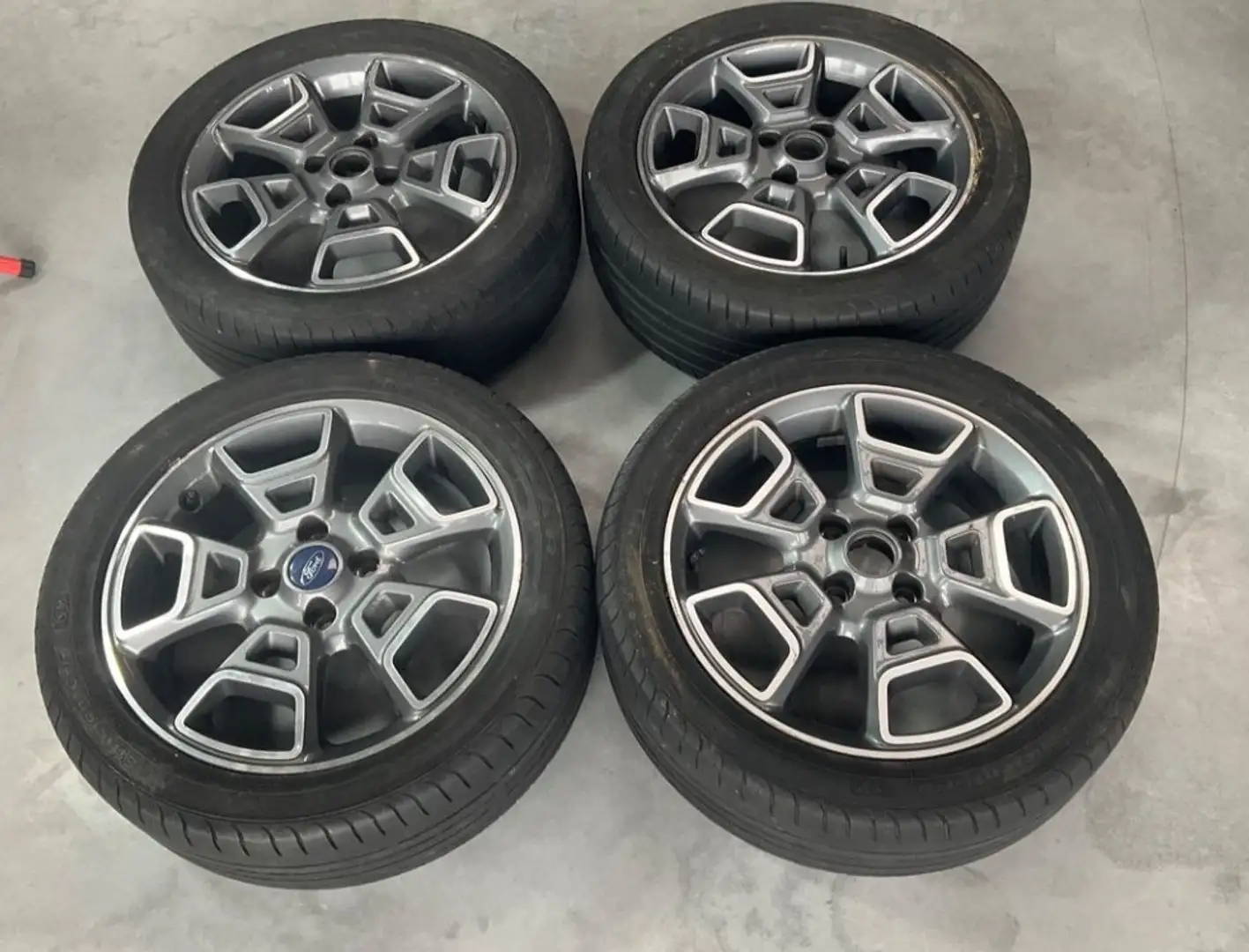 Ford EcoSport EcoSport 1.5 tdci Business 95cv E6 Schwarz - 2