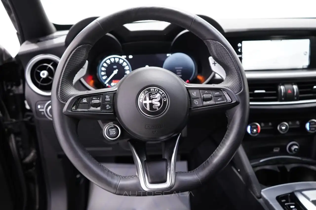 Alfa Romeo Stelvio 2024 — фото 15