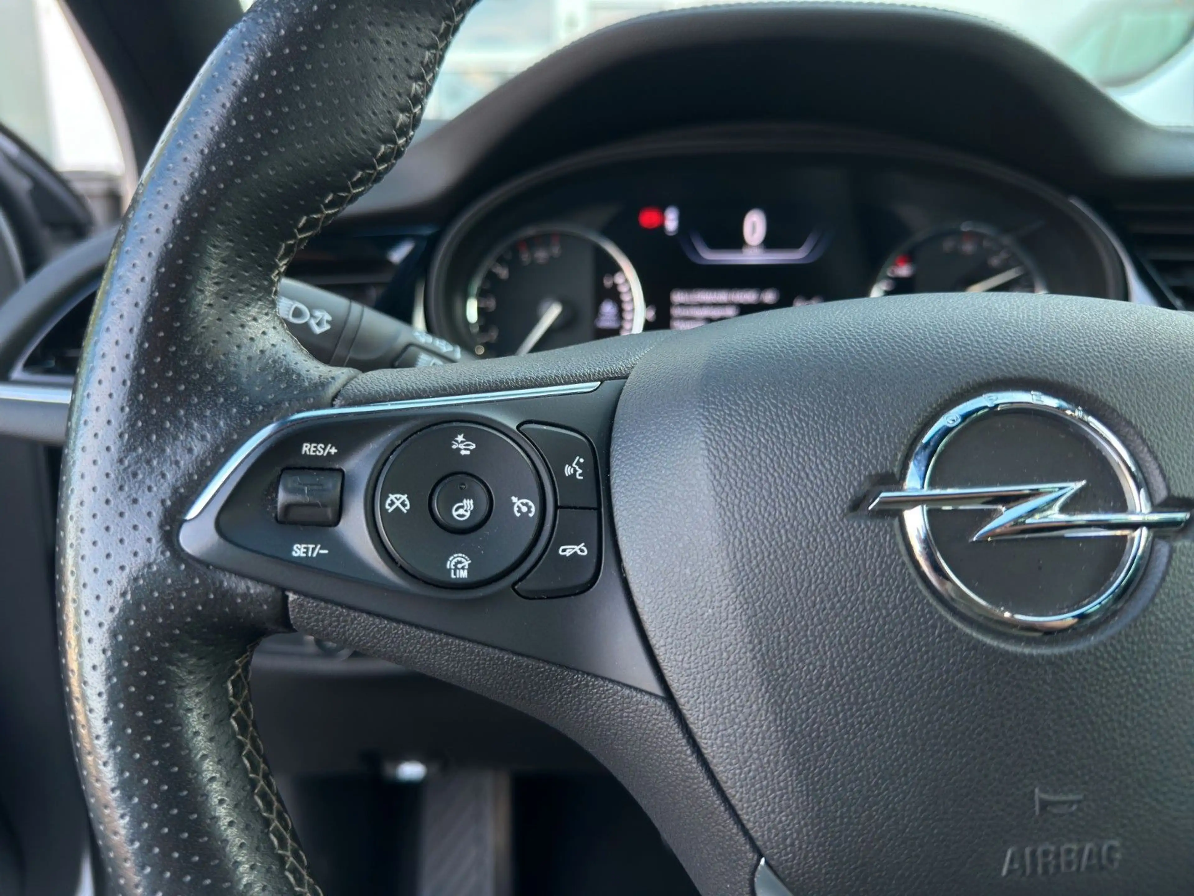 Opel Insignia B ST Premium "Business" Voll-LED/1-Hand — photo 14