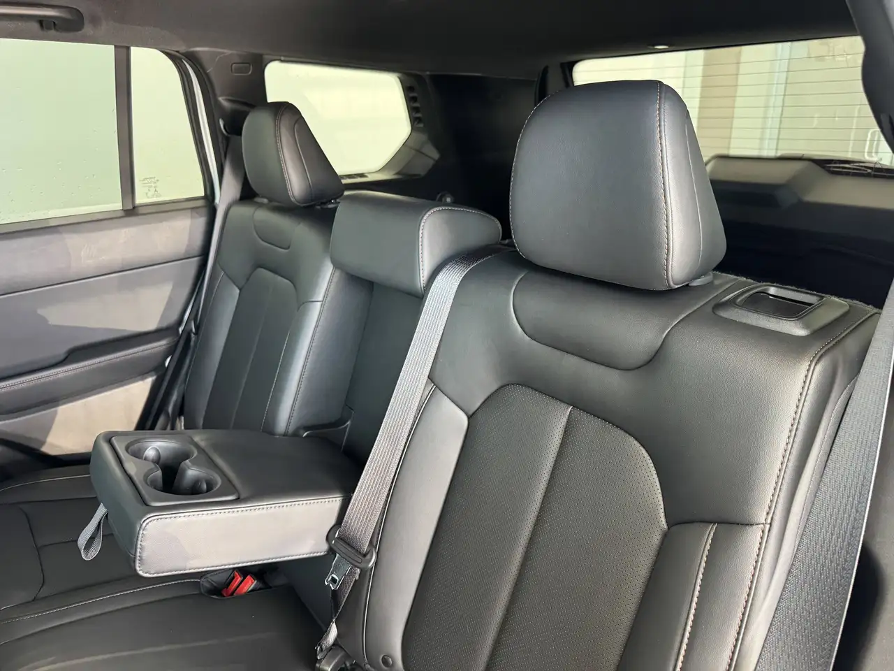 Jeep Cherokee снимка Jeep Cherokee