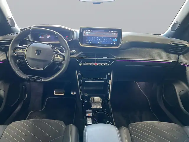 Peugeot 2008 view 11