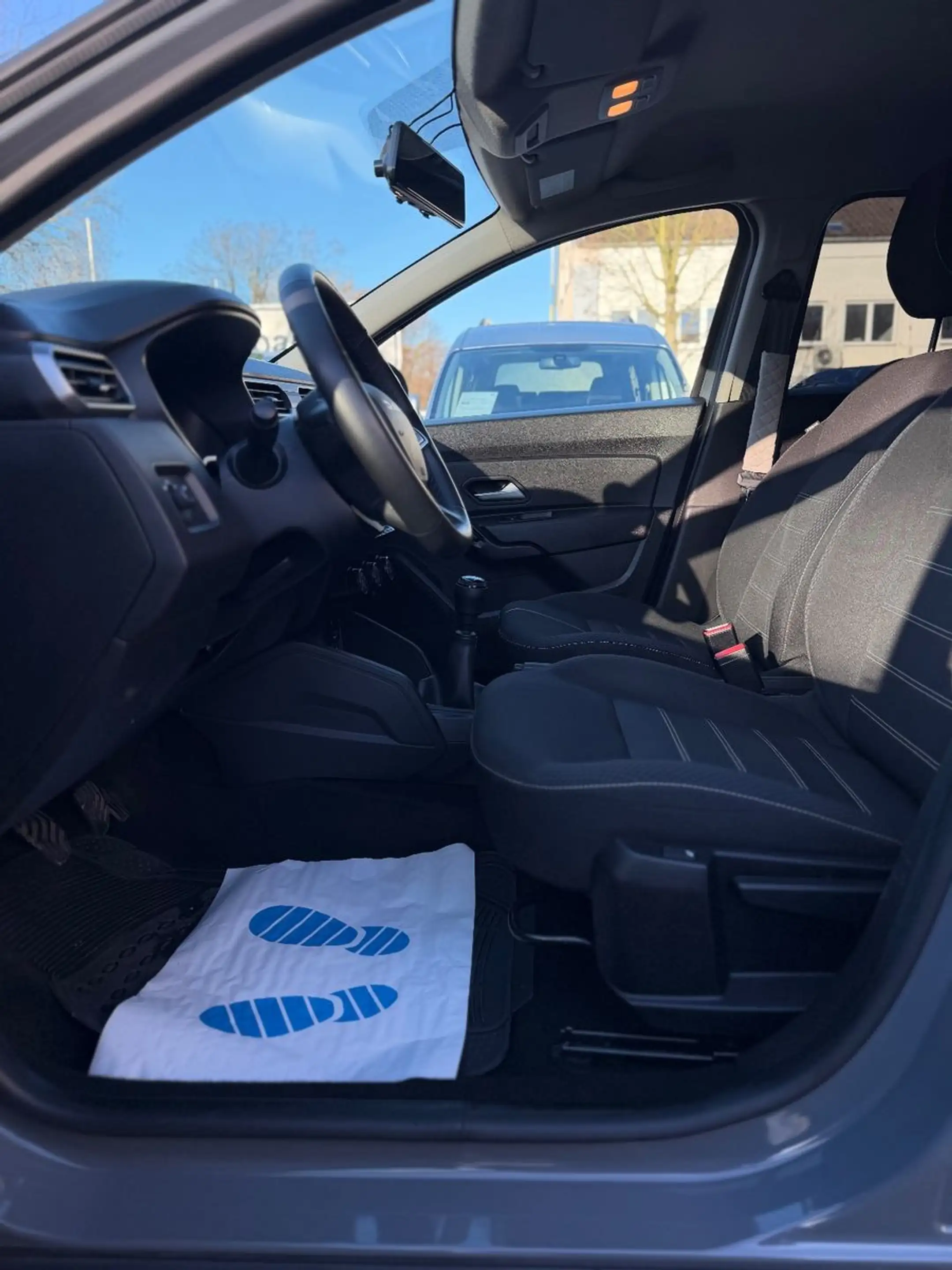Dacia Duster II Expression*TEMP*KAM*SHZ*AHK*1.HAND* — photo 11