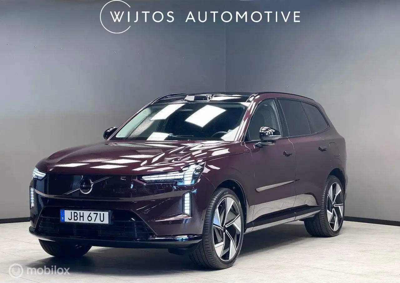 Volvo EX90