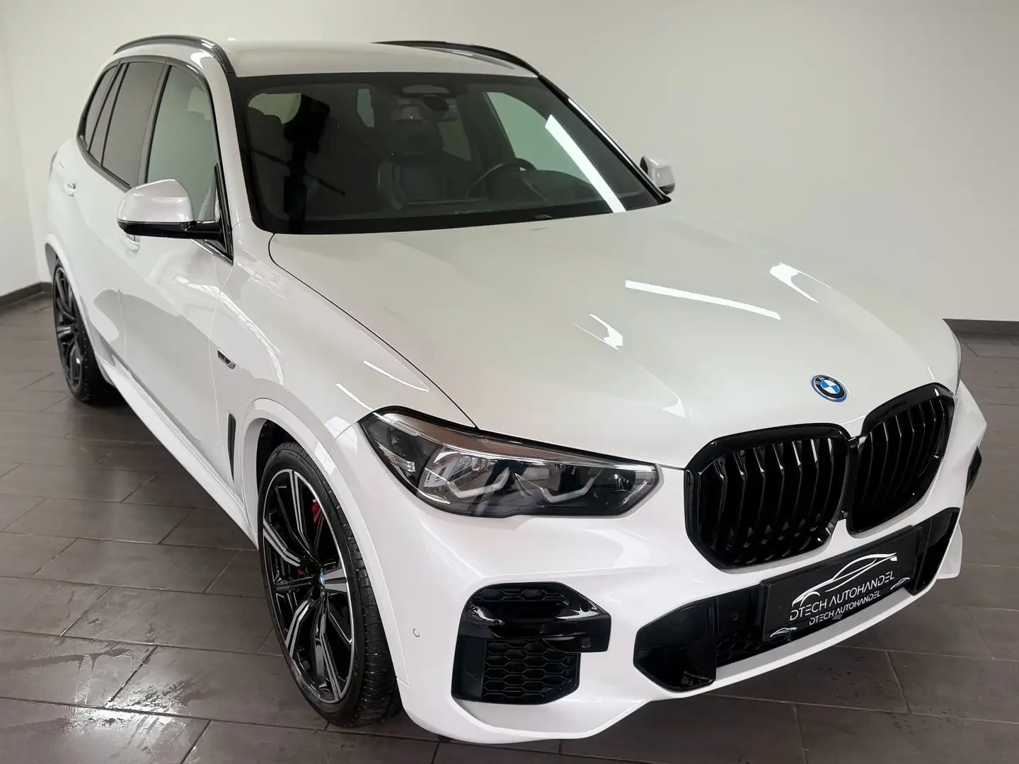 BMW X5 xDrive 45e MSPORT/ACC/HEADUP/AHK/360*/M-Sitze Weiß - 2