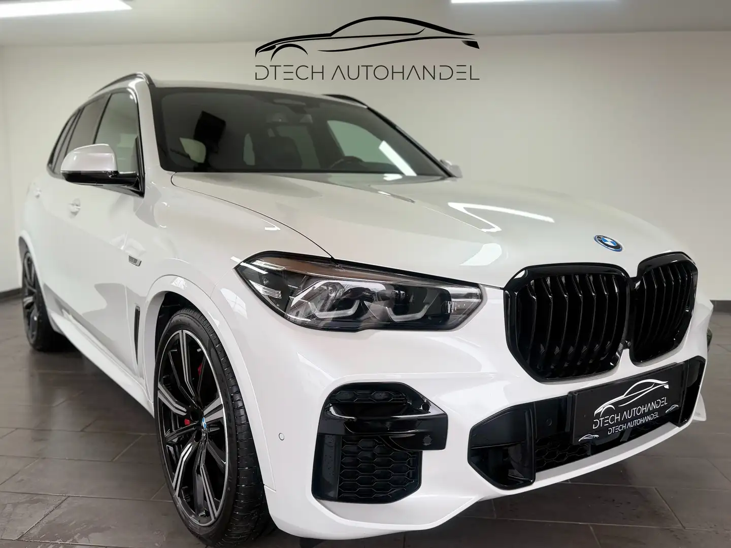 BMW X5 xDrive 45e MSPORT/ACC/HEADUP/AHK/360*/M-Sitze Weiß - 1