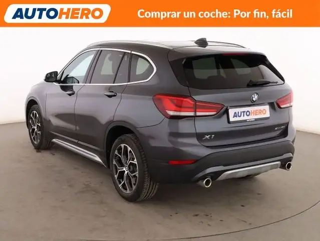 BMW X1 view 4