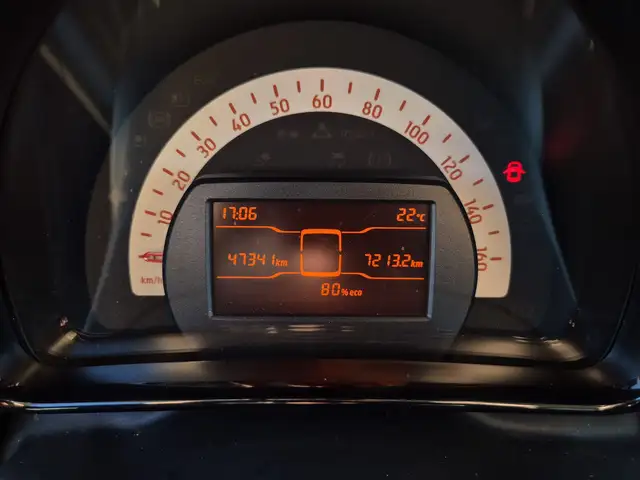 Smart Fortwo view 12