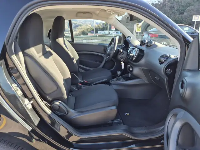 Smart Fortwo view 8