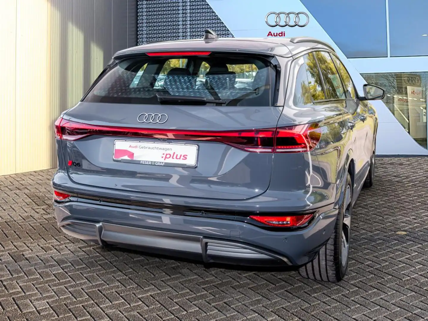 Audi Q6 e-tron 55 e-tron /Matrix/Leder/ACC/Kameras/Tech+ Gris - 2