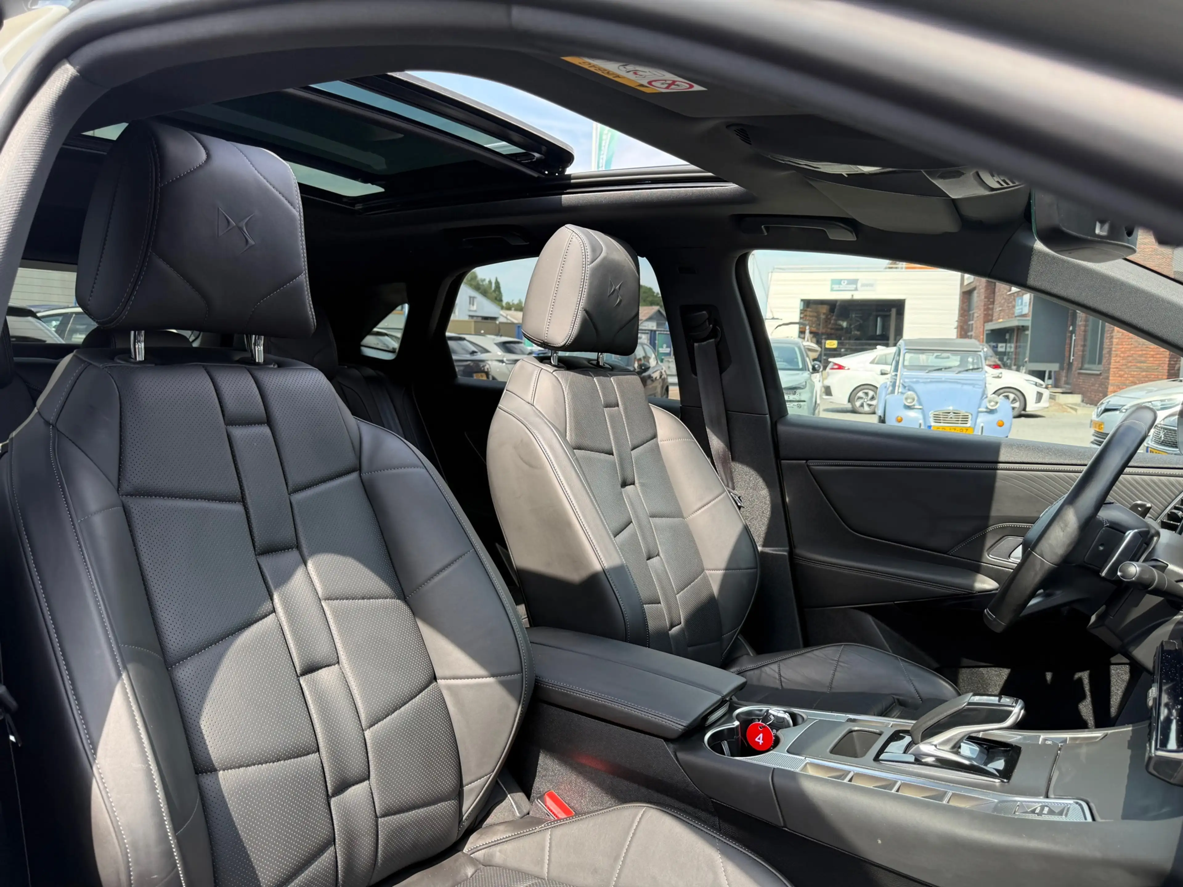 DS Automobiles DS 7 1.6 PHEV 300 4x4 ETOILE SCHUIFDAK VOLLEER NIGHT VI — photo 13