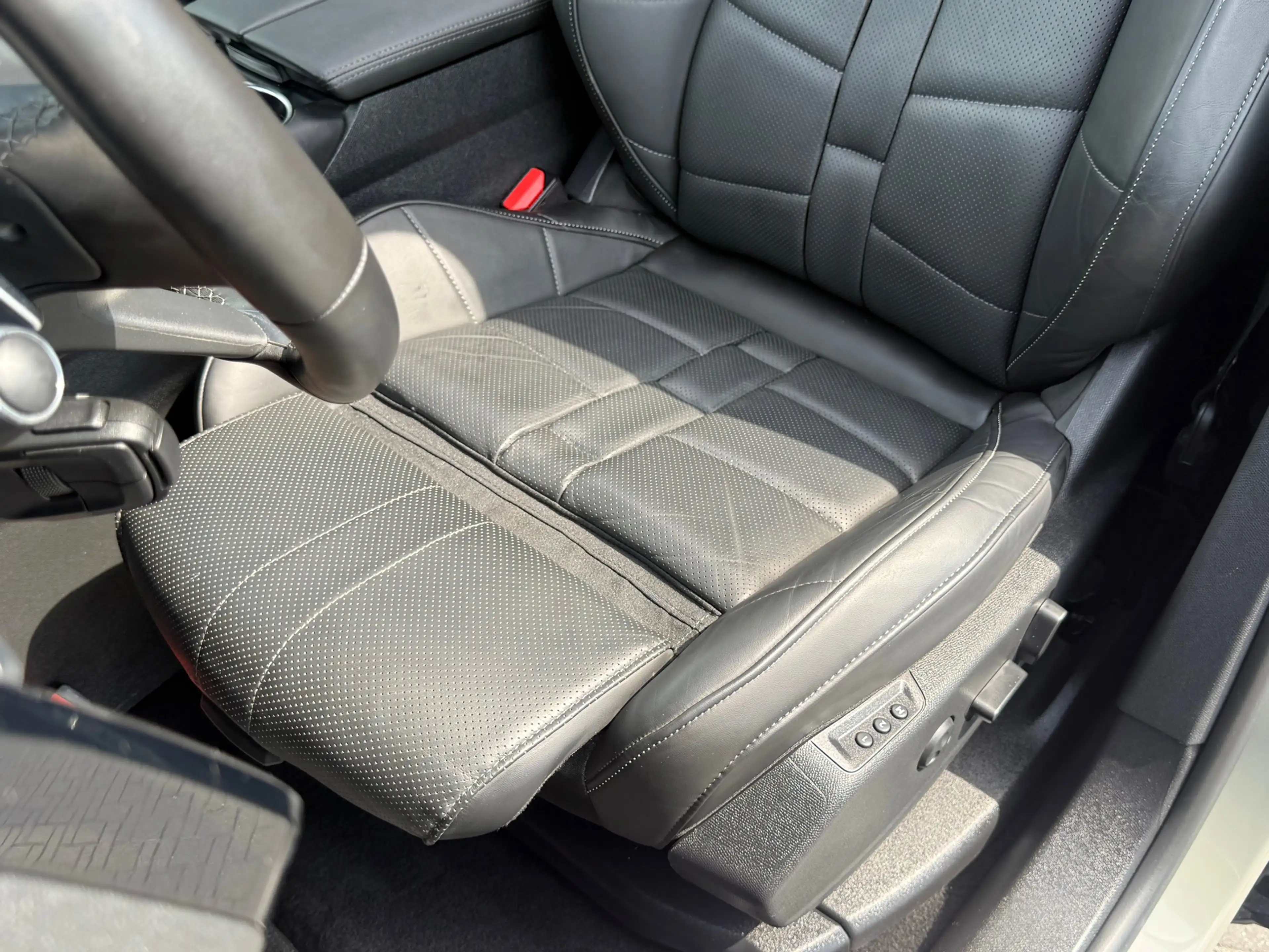 DS Automobiles DS 7 1.6 PHEV 300 4x4 ETOILE SCHUIFDAK VOLLEER NIGHT VI — photo 5