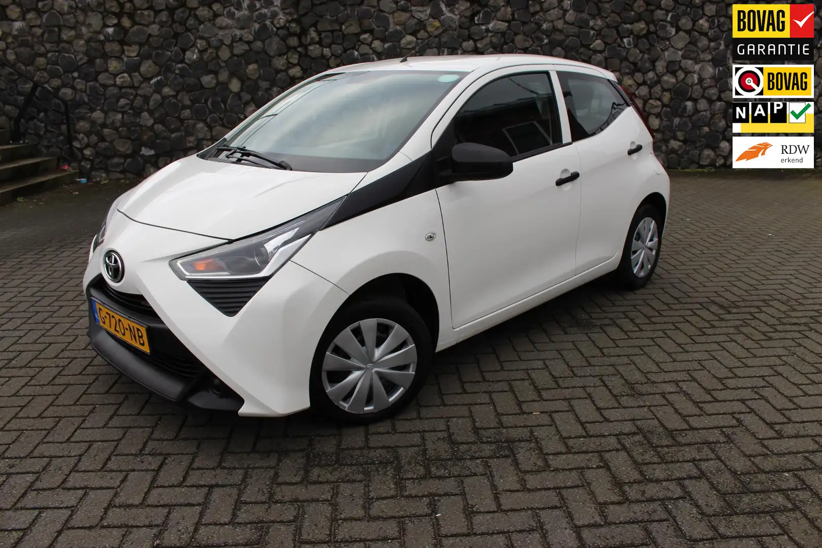 Toyota Aygo 1.0 VVT-i x-fun carplay audio Airco 1jaar garantie Bianco - 1