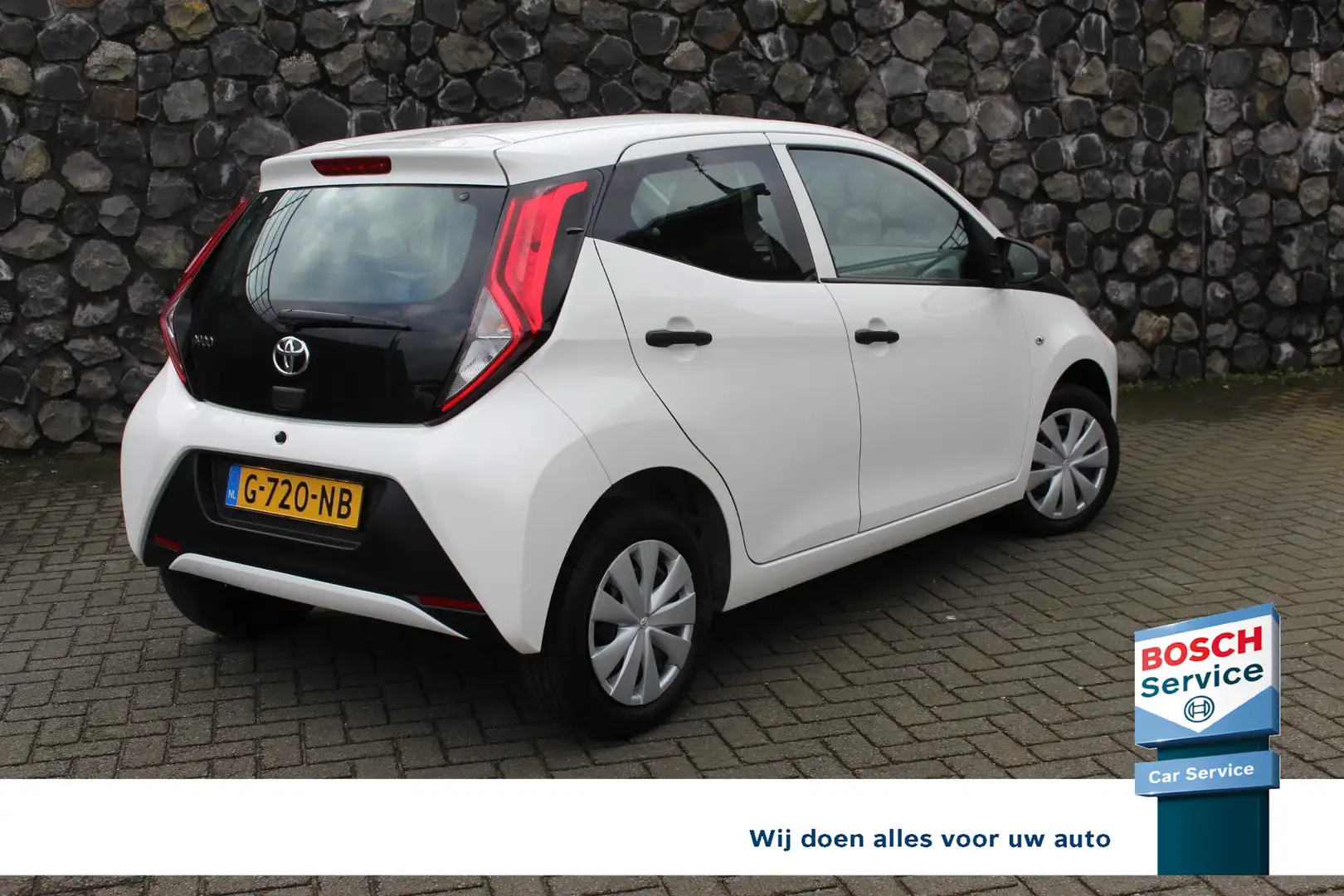 Toyota Aygo 1.0 VVT-i x-fun carplay audio Airco 1jaar garantie Bianco - 2