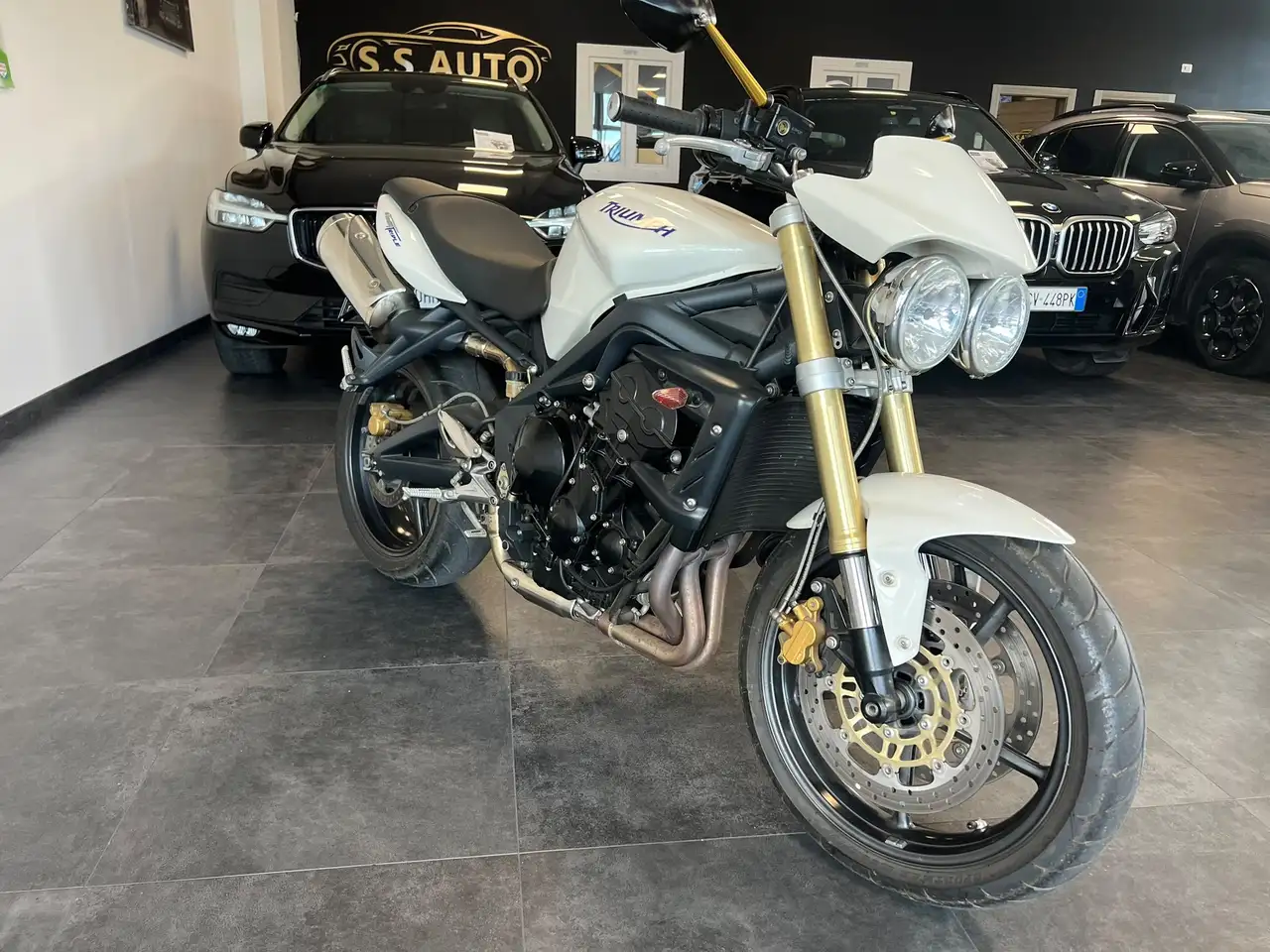 Triumph Street Triple 675
