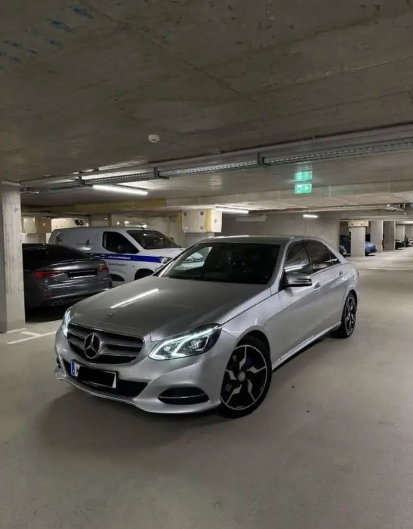 Mercedes-Benz E 220 BlueTEC Aut. - 1