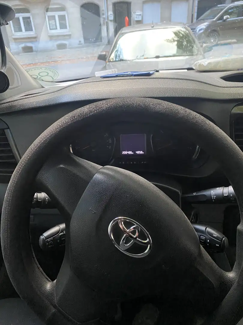 Toyota Proace 1,6-l-D-4D L1 (8-Si.) Verso Family Fehér - 1