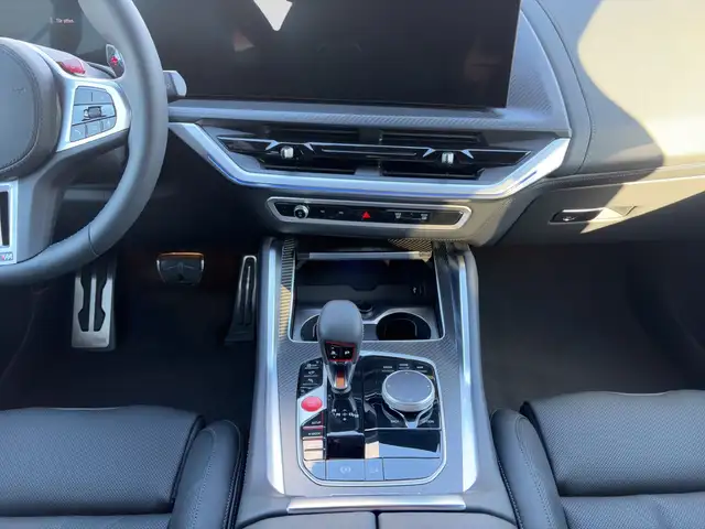 BMW XM view 15