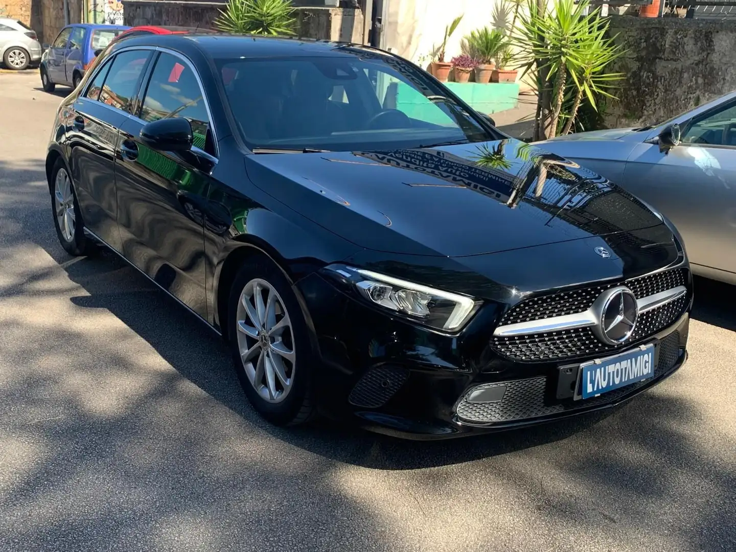 Mercedes-Benz A 180 A 180 d Automatic Sport Schwarz - 1