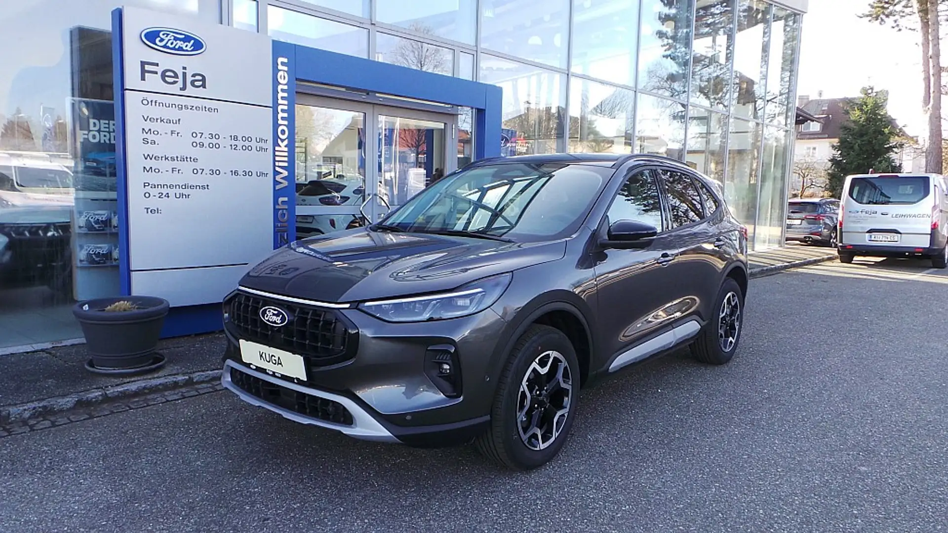 Ford Kuga 2,5 Duratec FHEV Active X Aut. Gris - 1