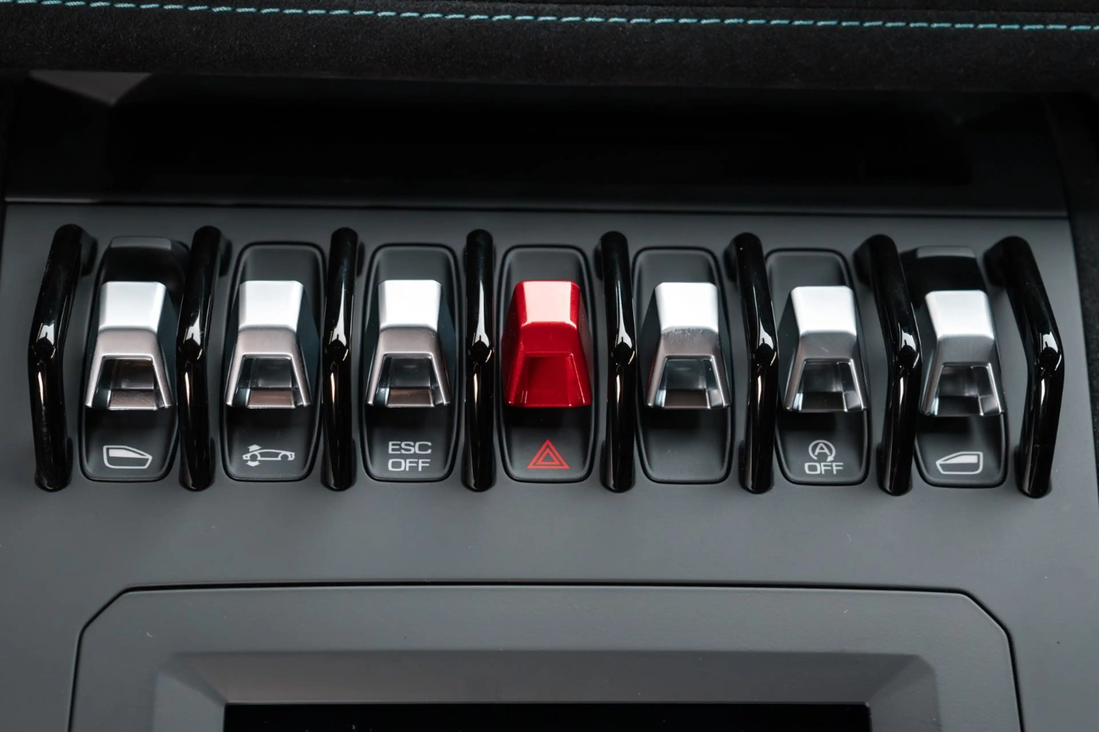 Lamborghini Huracán STO/LIFT/1. HD/DT FZG/MWST/CARBON — photo 12