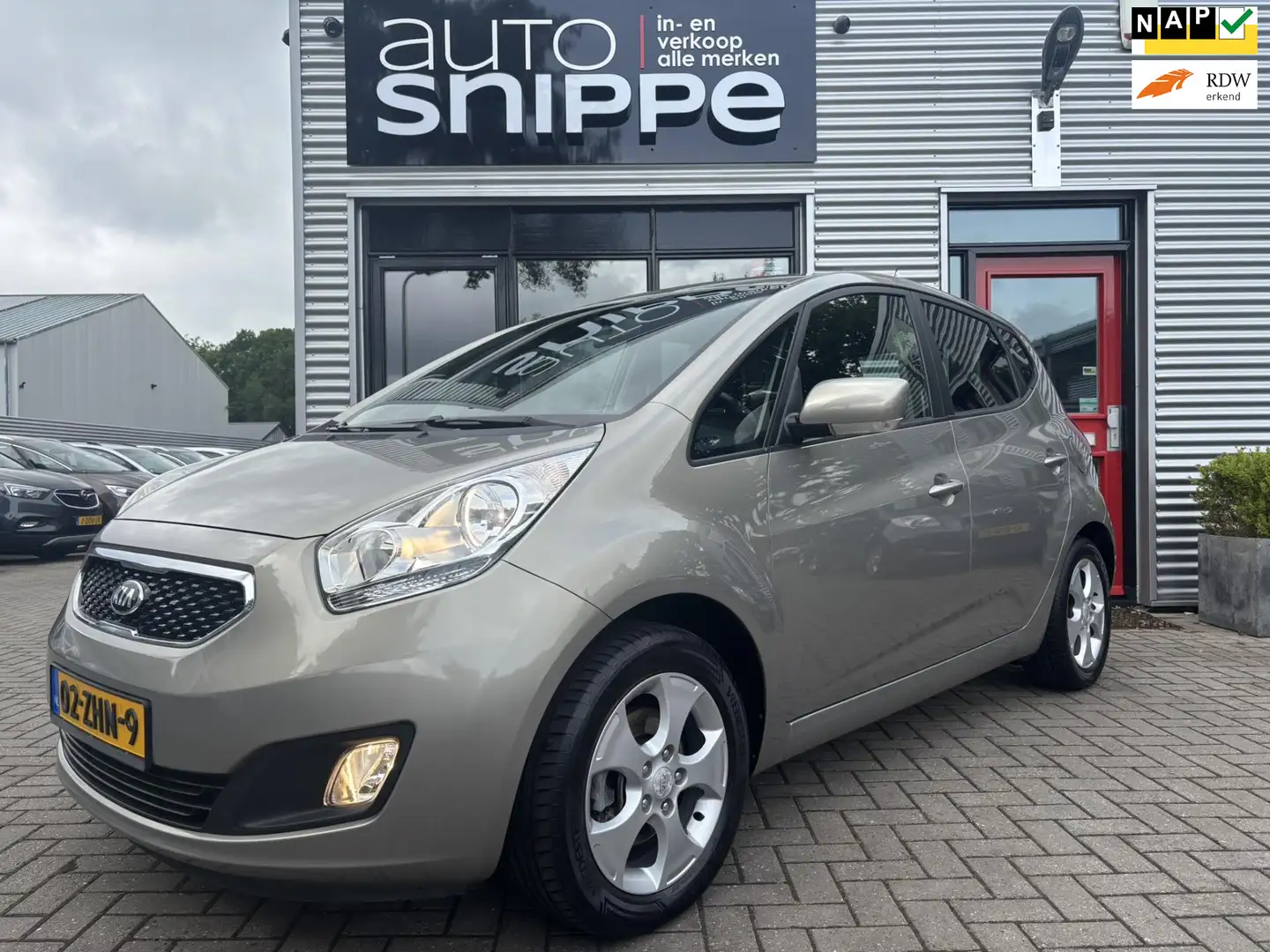 Kia Venga 1.4 CVVT Super Pack -CLIMA-CRUISECONTROL-NAVI-BLUE Gris - 1