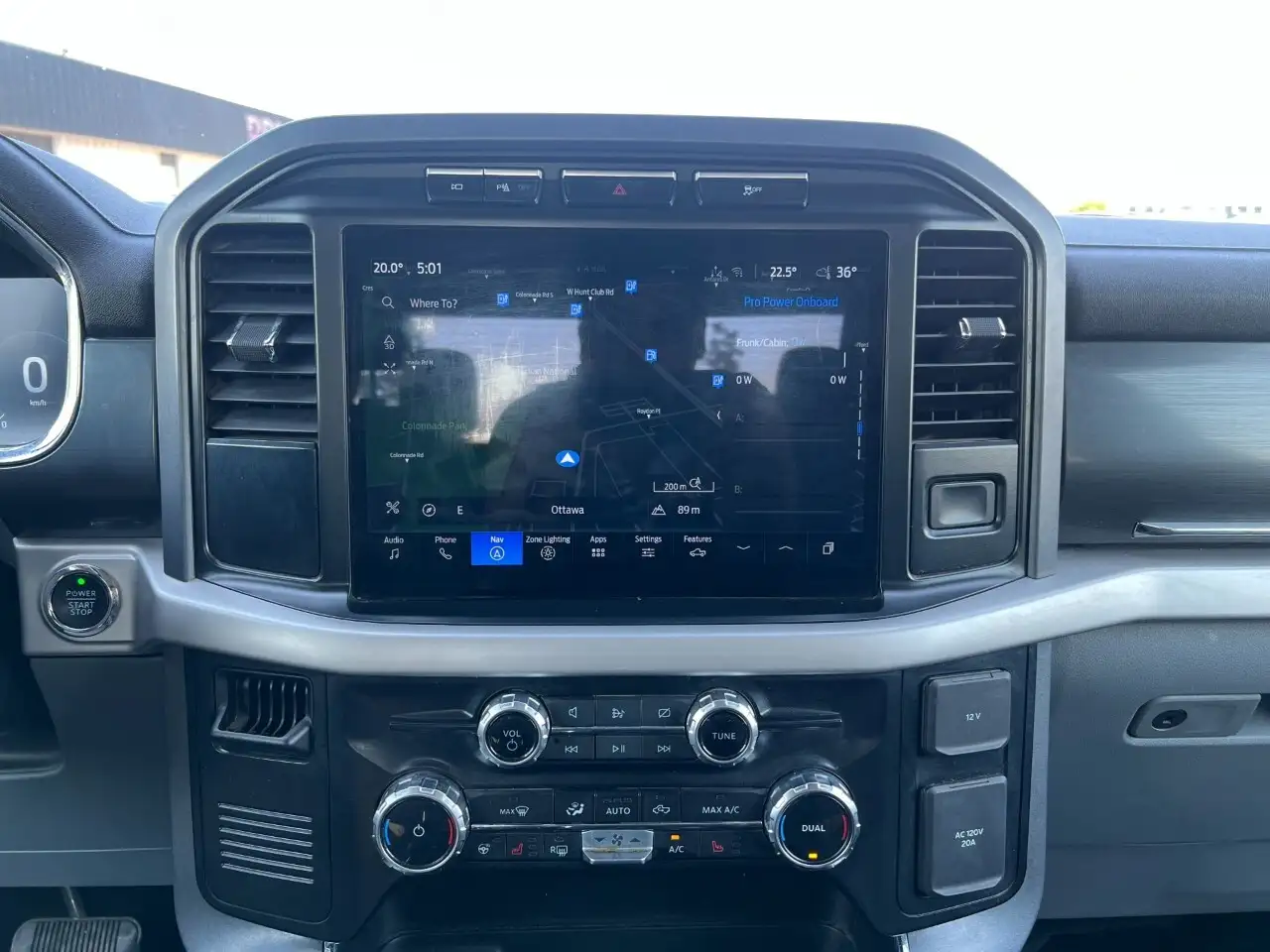 Ford F 150 Lightning photo Ford F 150 Lightning