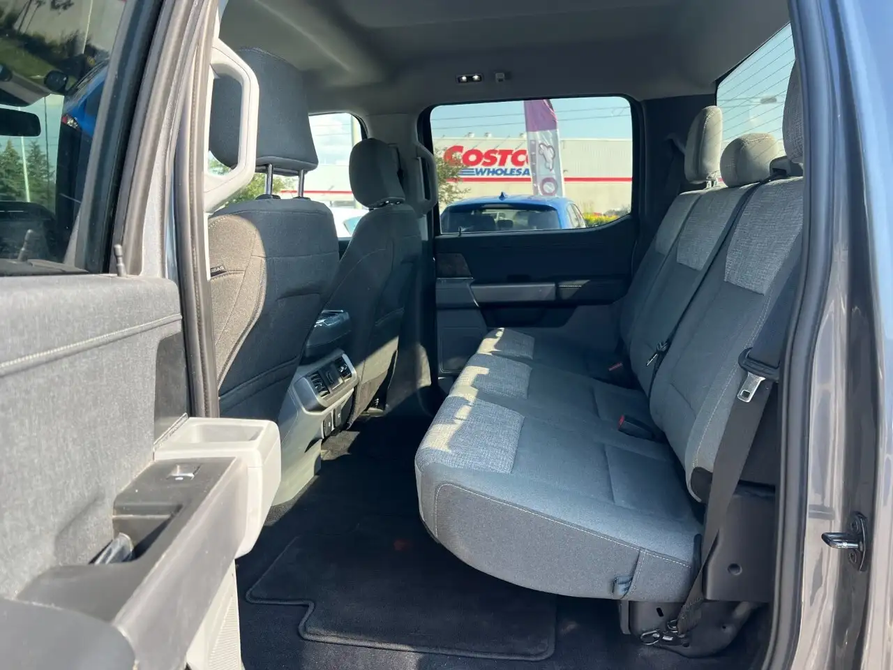Ford F 150 Lightning photo Ford F 150 Lightning
