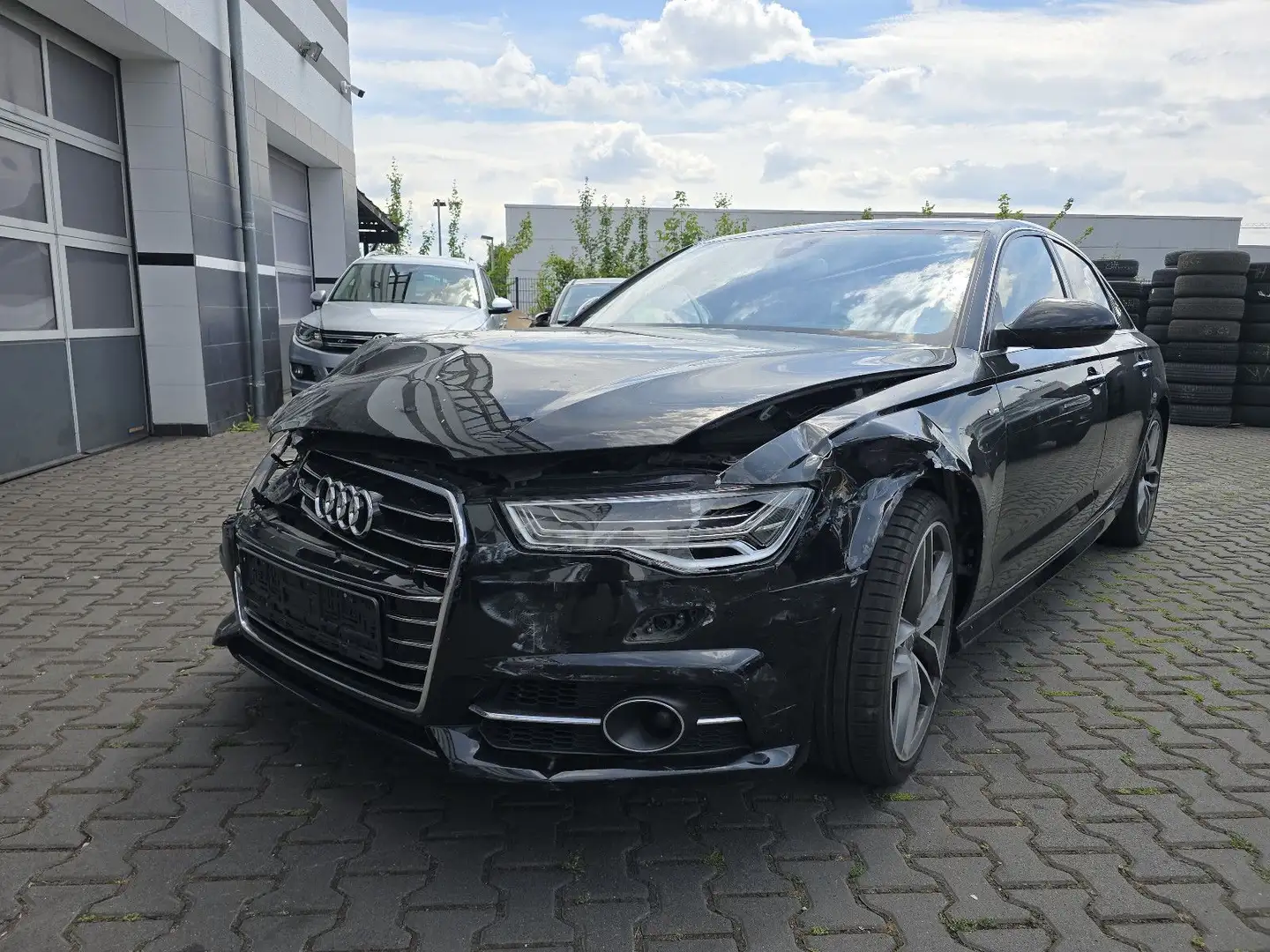 Audi A6 Lim. 3.0 TDI+S-Line+Navi+Facelift.... Noir - 2