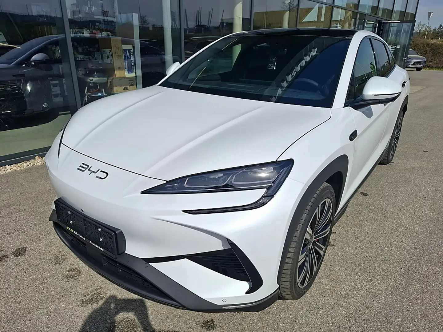 BYD Sealion 7 Excellence Österreich Paket 91.5 kWh AWD Weiß - 1