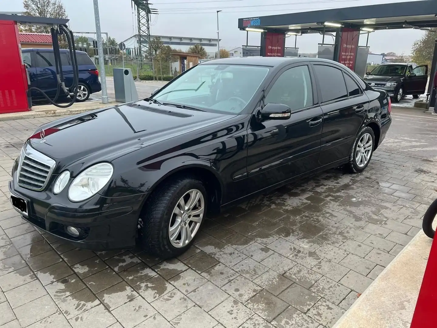 Mercedes-Benz E 200 T Kompressor Classic BusinessEDITION - 1